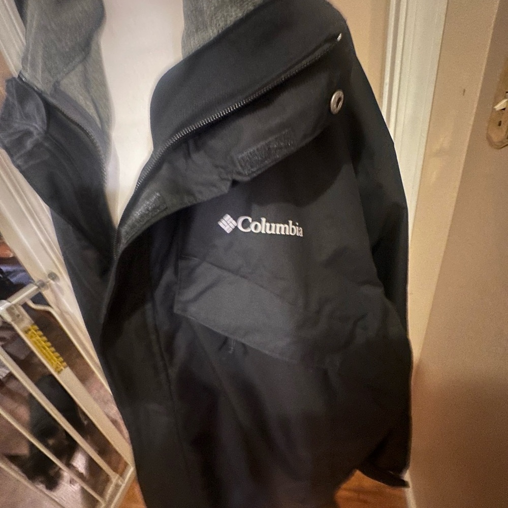 Columbia Men's Black and Gray Jacket XXL - Picture 2 of 10